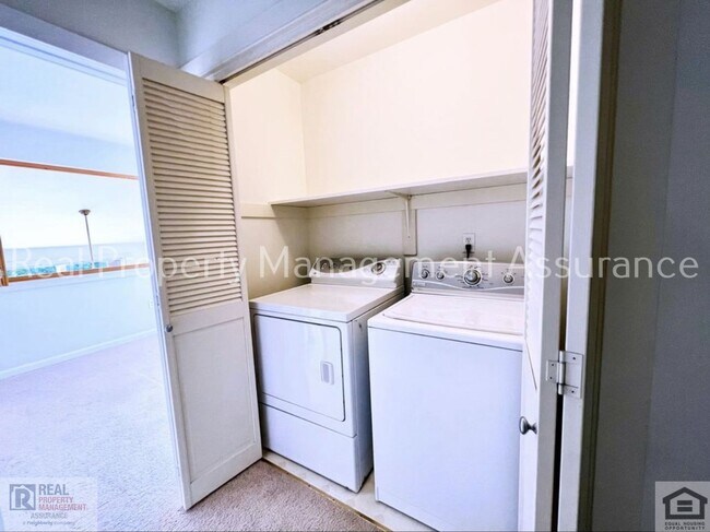 Building Photo - 10275 NW Alder Grove Ln