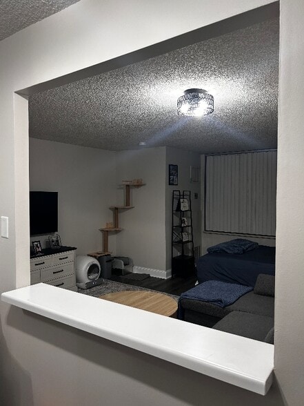 Building Photo - 440 N McClurg Ct