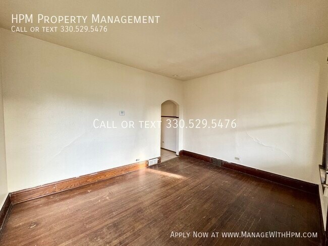 Building Photo - 1214 Tremont Ave SW