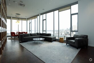 Interior Photo - Stadium Place