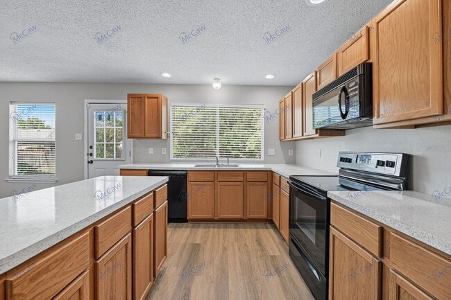 Building Photo - 3409 Star Ranch Ct