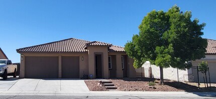 Building Photo - MOUNTAIN FALLS - E. Badlands Lane