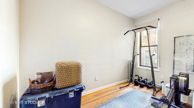 Building Photo - 5110 S Woodlawn Ave