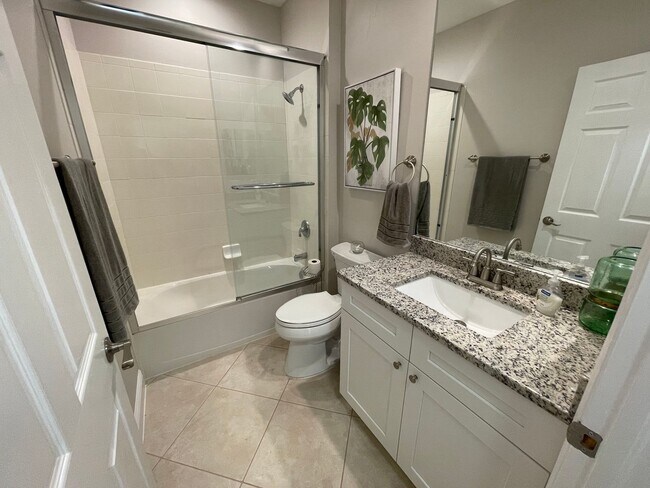 Building Photo - 1325 Sweetwater Cove