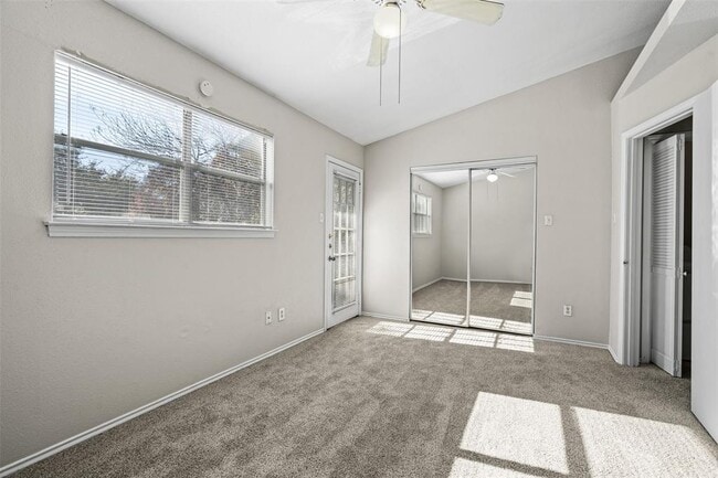 Building Photo - 1841 River Crossing Cir