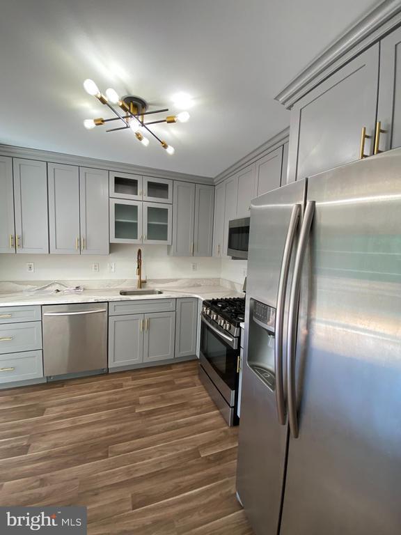 Building Photo - 3024 Juniper Ln