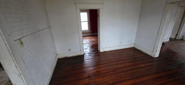 Building Photo - 1119 S Brookside Ave