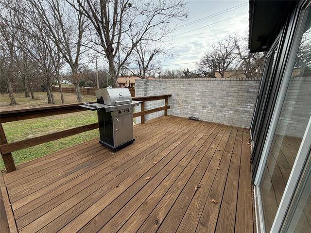 Building Photo - 1010 Vine St