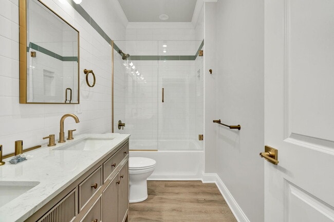 Building Photo - 240 Central St NW