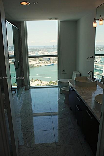 Building Photo - 253 NE 2nd St