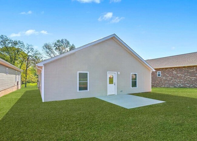 Building Photo - 44 Chippewa Ln