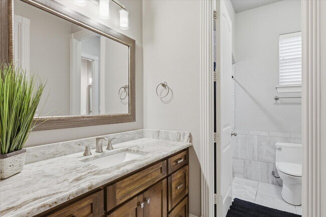 Building Photo - 6630 Caliche Cir