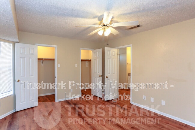 Building Photo - 3103 Courtney Ln