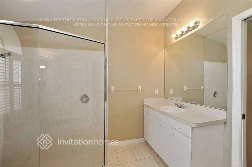 Building Photo - 1843 Winsloe Dr