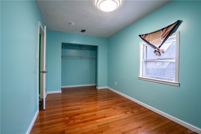 Building Photo - 312 Eastern Ave