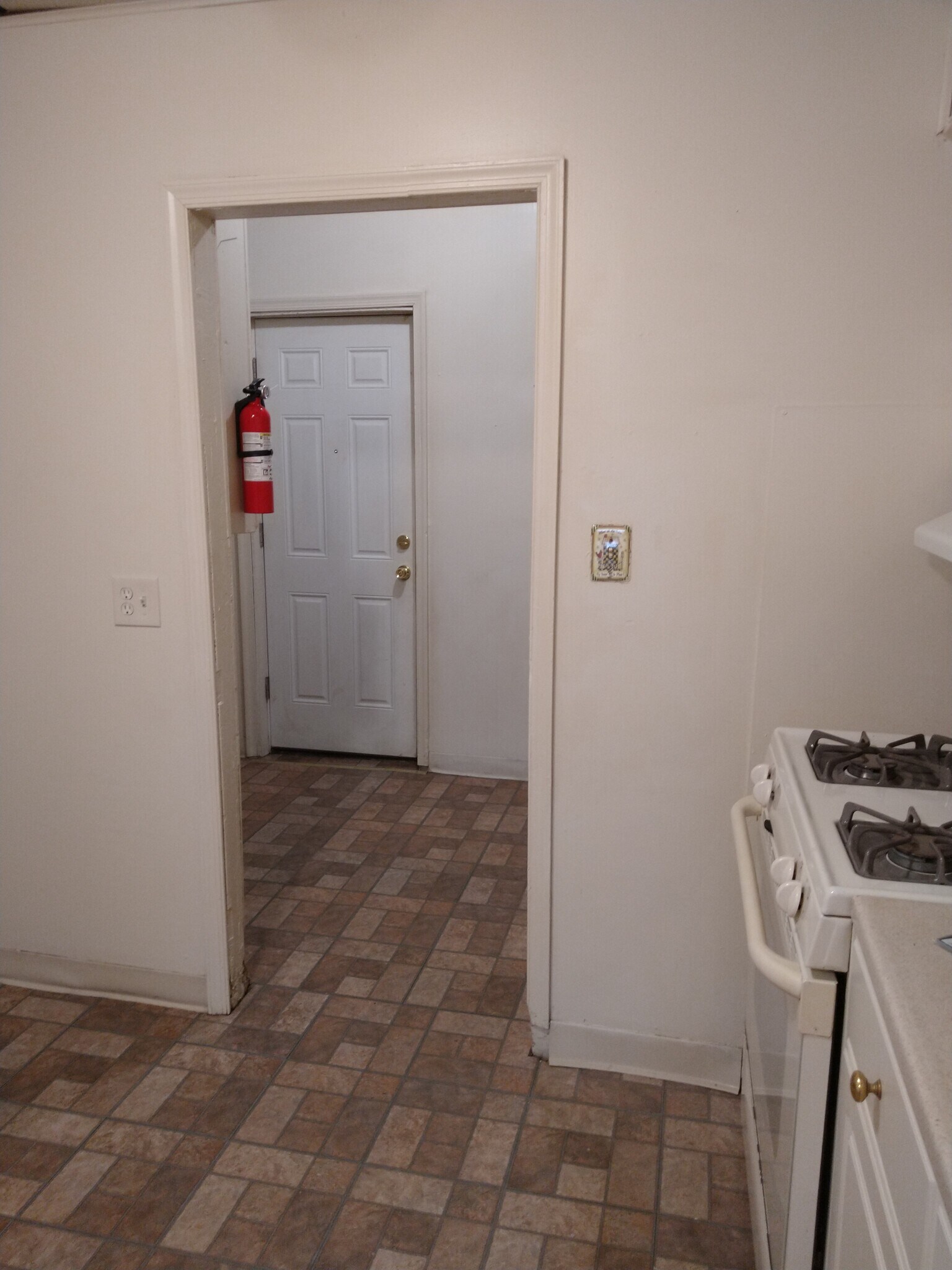 Building Photo - 721 Genesee St