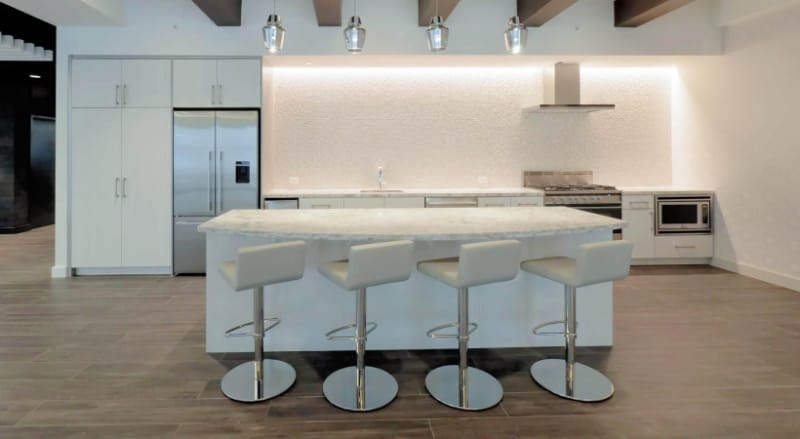 Building Photo - 5 W Chestnut St