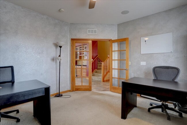 Building Photo - Stunning Longmont Home with Professional Finishes & Exceptional Privacy