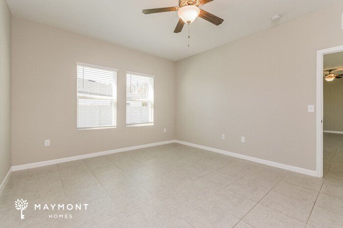 Building Photo - 2824 Granville Dr
