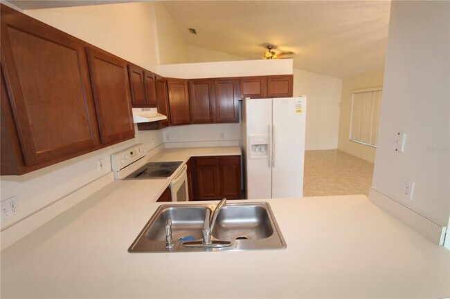 Building Photo - 940 Islander Ave