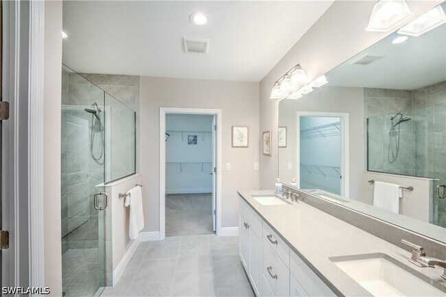 Building Photo - 2626 Seychelles Cir