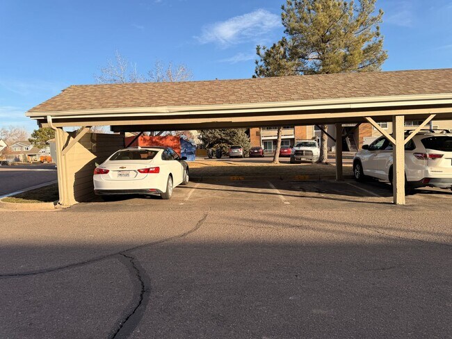 Building Photo - Perfect Package of Amenities