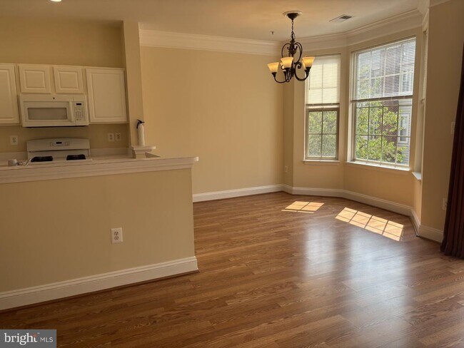 Building Photo - 21156 Domain Terrace