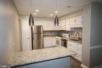 Building Photo - 3877 Steppes Ct