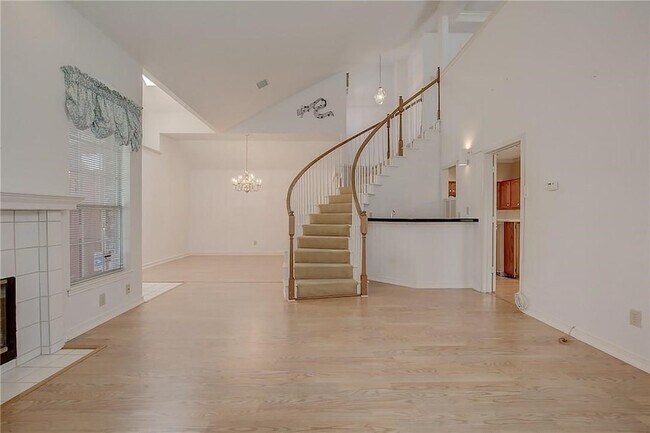 Building Photo - 3005 Warm Springs Ln