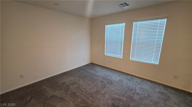 Building Photo - 3721 Celesta Vis Ave