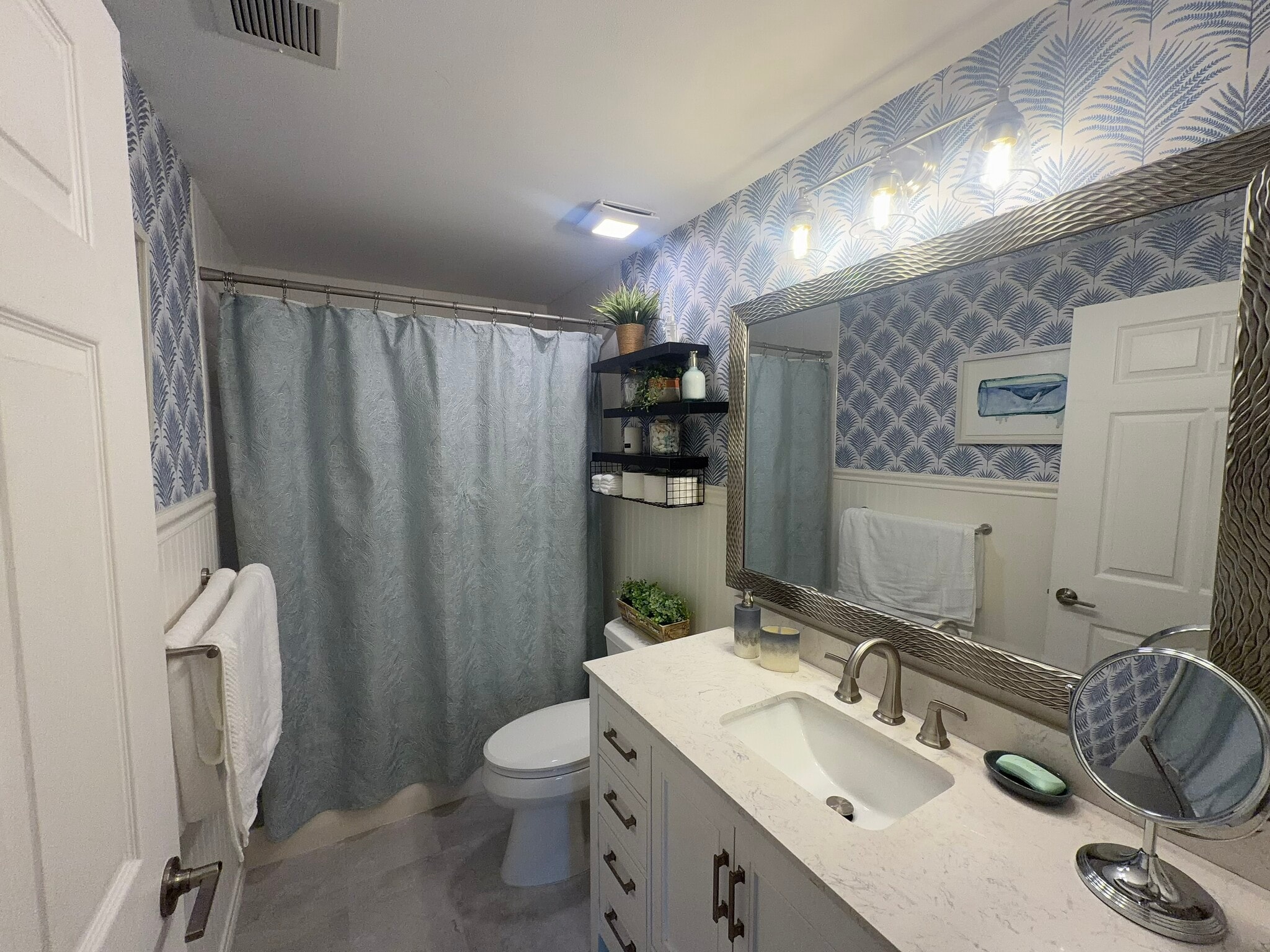 Building Photo - 780 S Sapodilla Ave