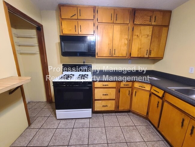 Building Photo - First Month Free on a 13-Month Lease