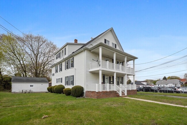 Building Photo - 84 Margin St