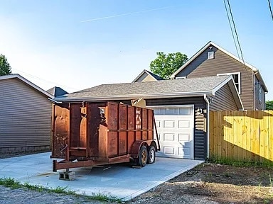 Building Photo - 1436 Oak St