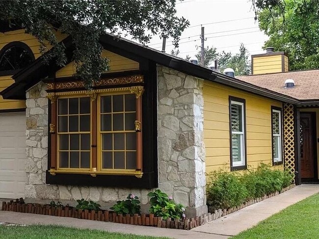 Building Photo - 5809 Avery Island Ave