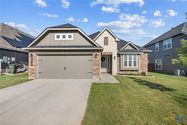 Building Photo - 1821 Holleman Dr