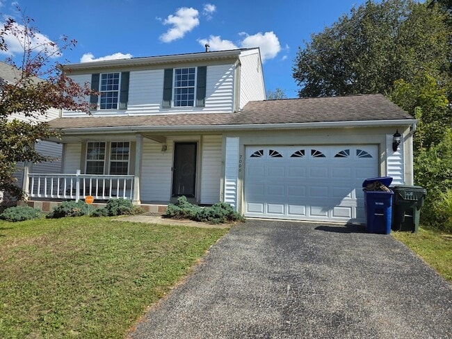 Building Photo - 7006 Finchley Dr