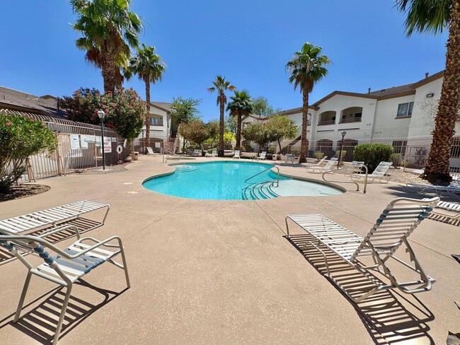 Building Photo - SPACIOUS 1 BEDROOM, 1 BATH GROUND-FLOOR CONDO IN THE GATED TERRASANTA COMMUNITY.