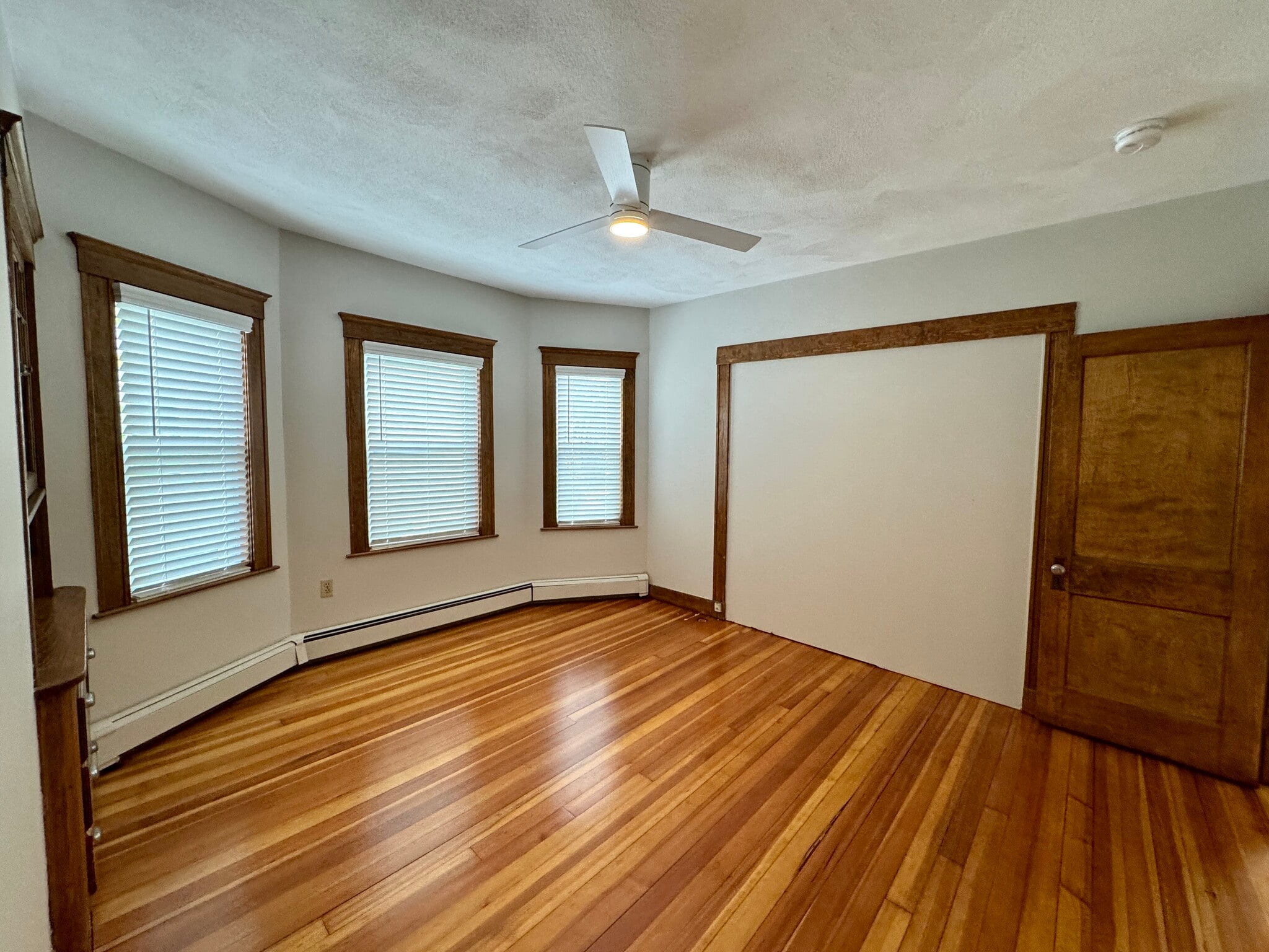 Building Photo - 29 Frederick Ave