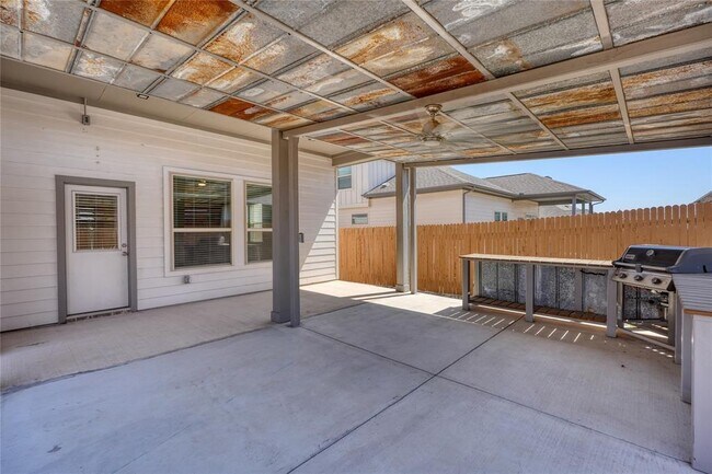 Building Photo - 183 Concho Creek Loop