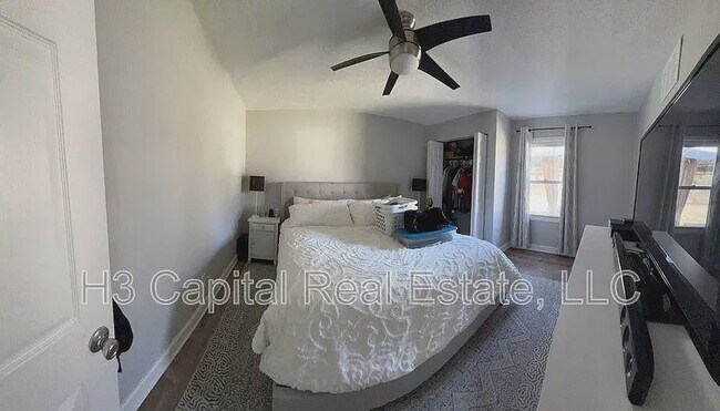 Building Photo - 115 Alice Dr