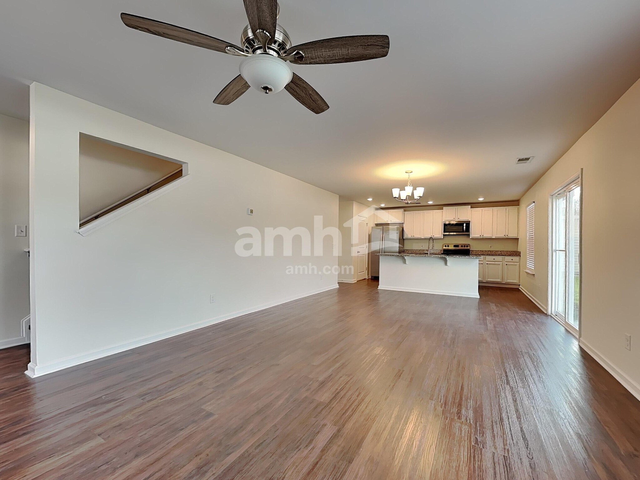 Building Photo - 7 Gardenia Dr