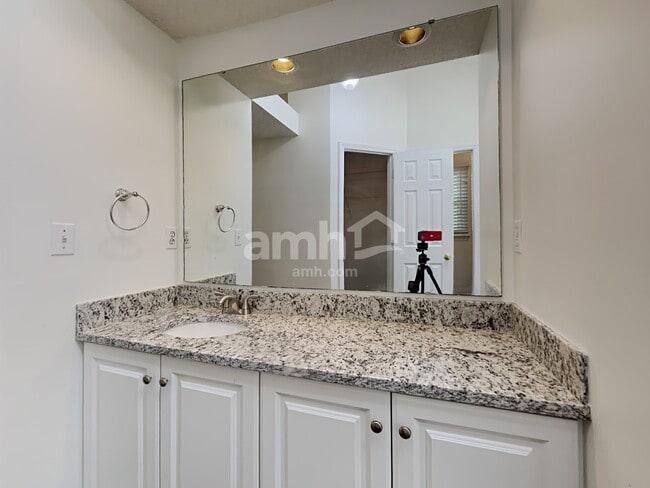 Building Photo - 8600 Morgan Run Ct