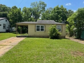 Building Photo - FEBRUARY MOVE IN SPECIAL!! FIRST MONTH FREE!!