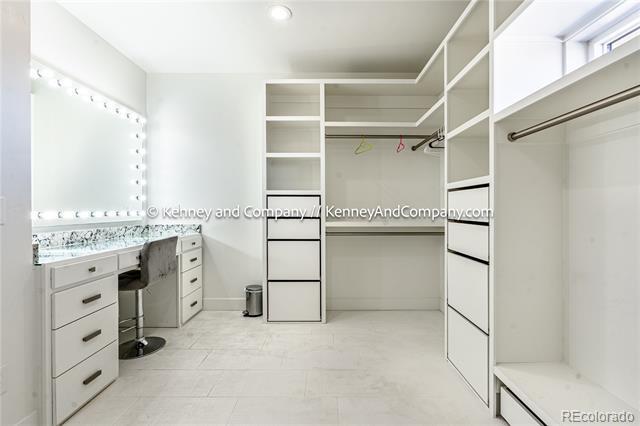 Building Photo - 6438 Farthing Dr