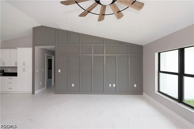 Building Photo - 3323 Clearview Cir