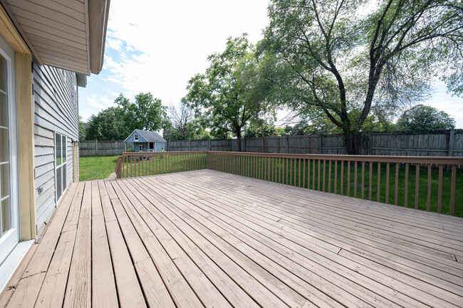 Building Photo - 15649 Crestone Path