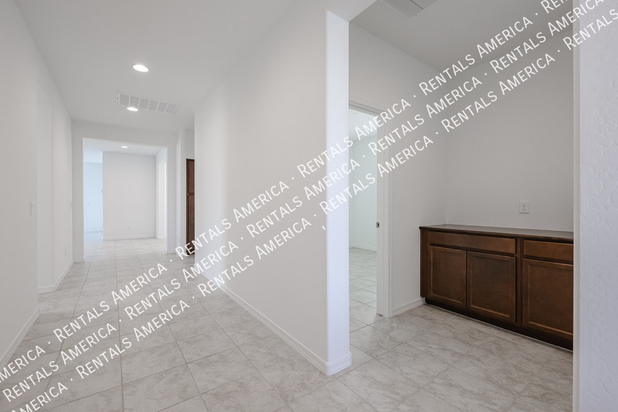 Building Photo - 25426 N 148th Dr