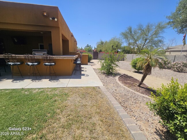 Building Photo - 5118 W Winston Dr