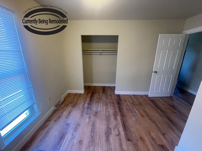 Building Photo - 319 West Blvd N